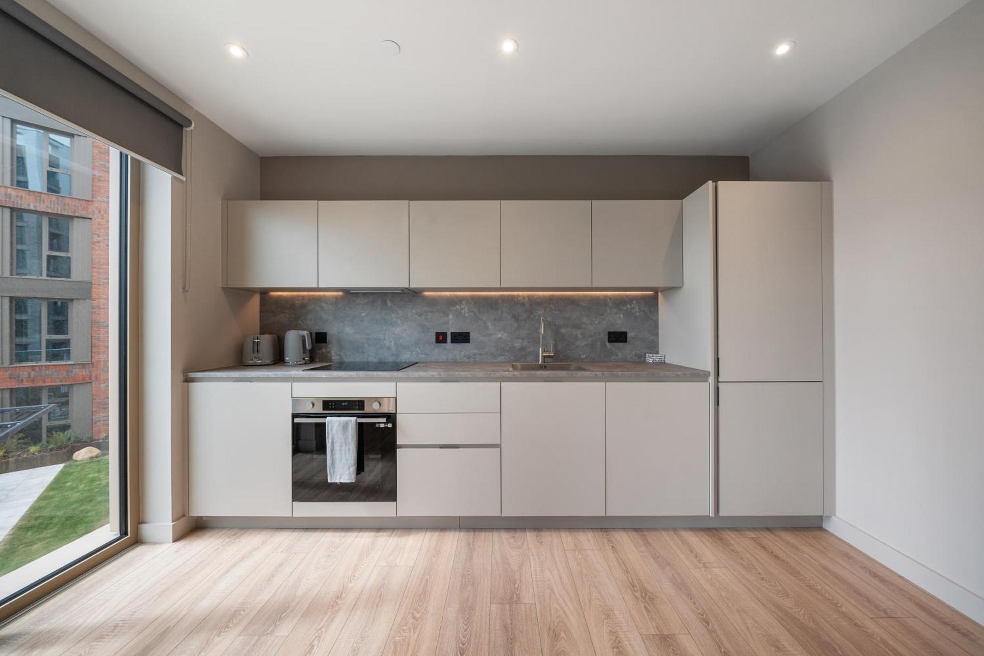 Rentitrev Modern Flat In Exclusive Wandsworth Area Appartamento *