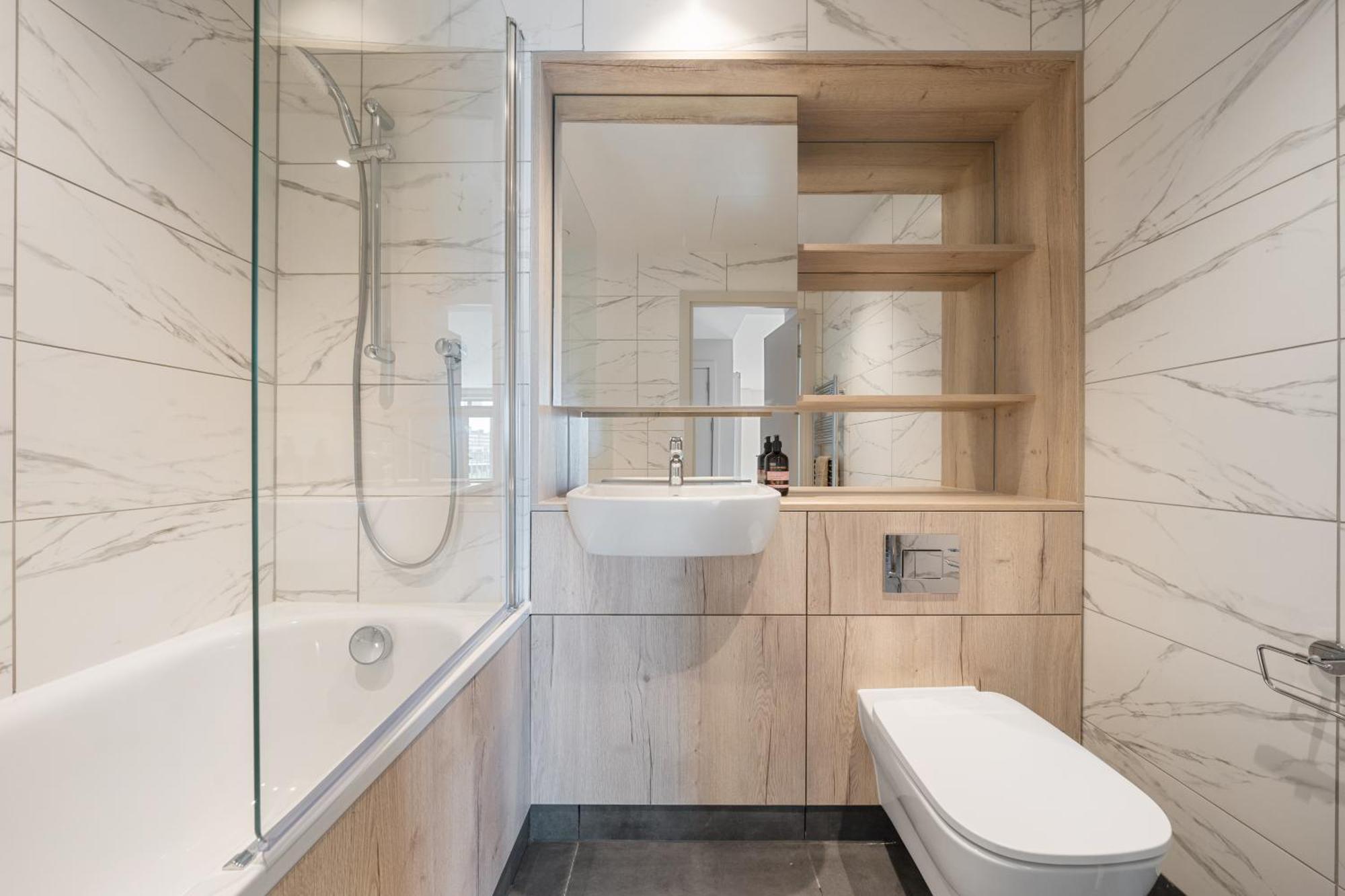 Rentitrev Modern Flat In Exclusive Wandsworth Area *
